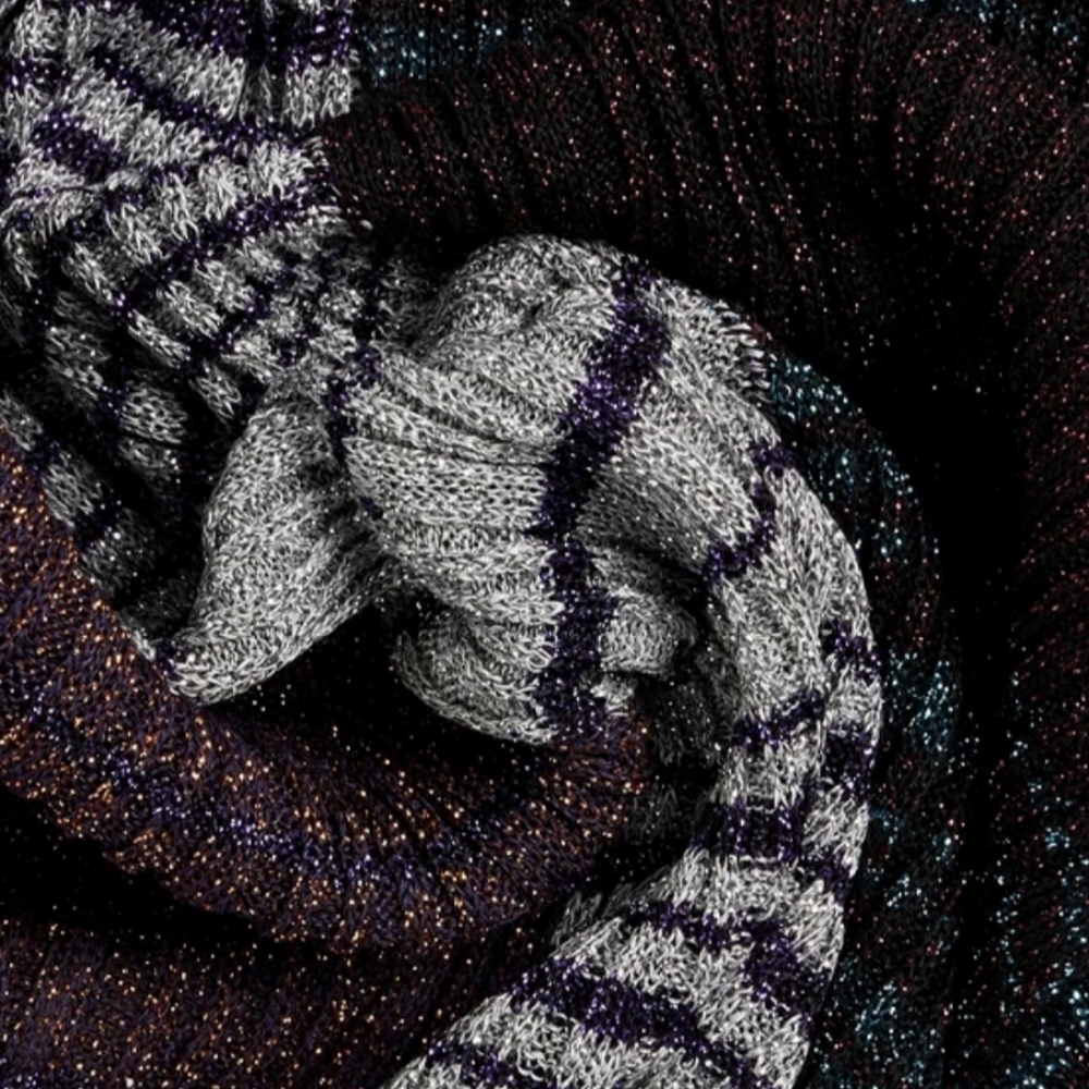 Missoni Metallic Ribbed Knit Bandana Scarf - Picture 4 of 14